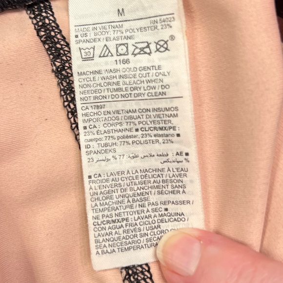 Old Navy Active Powersoft High-Rise Leggings Go-Dry Sz M - Picture 6 of 6